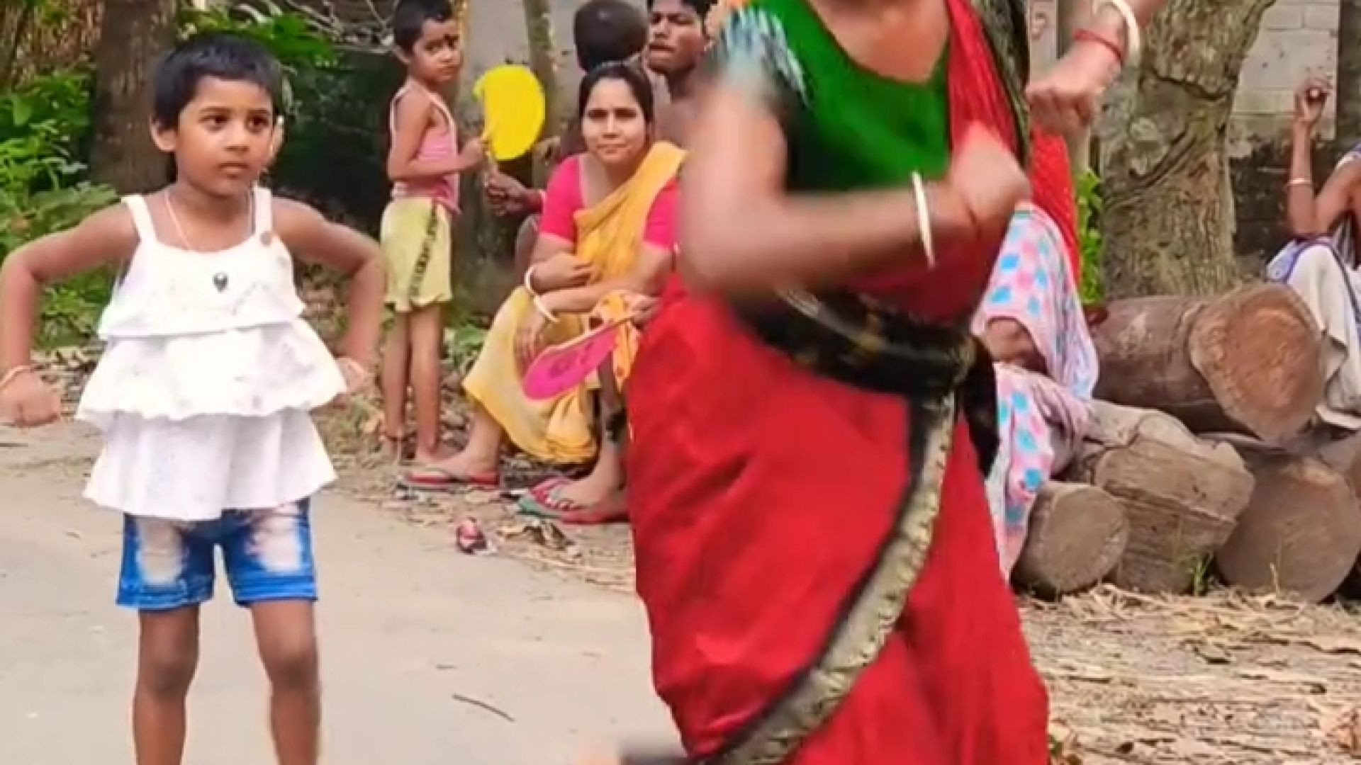 Social viral Dance of beautiful girl.