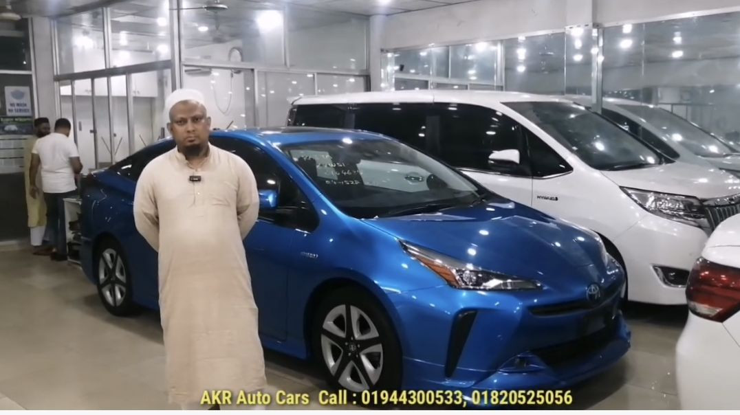 AKR Auto Cars  রিকন্ডিশন TOYOTA PRIUS PREMIUM 01944300533